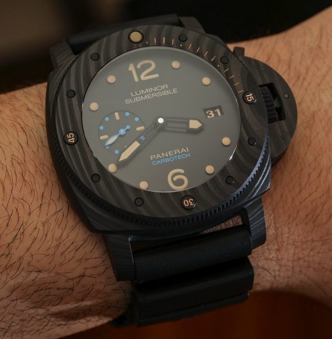 Panerai Luminor Submersible 1950 Carbotech 3 Days Automatic PAM616 Watch Hands-On Hands-On